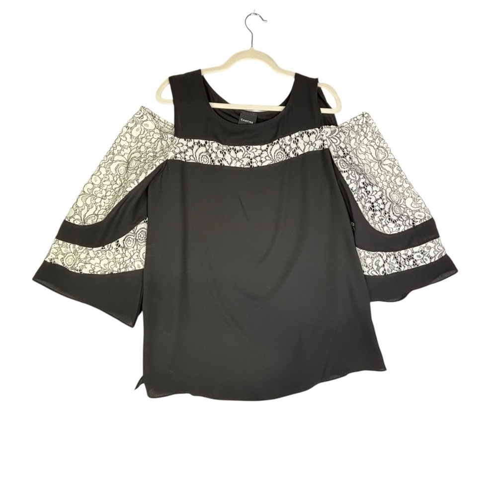 Carries Cold Shoulder Lace Panel Top